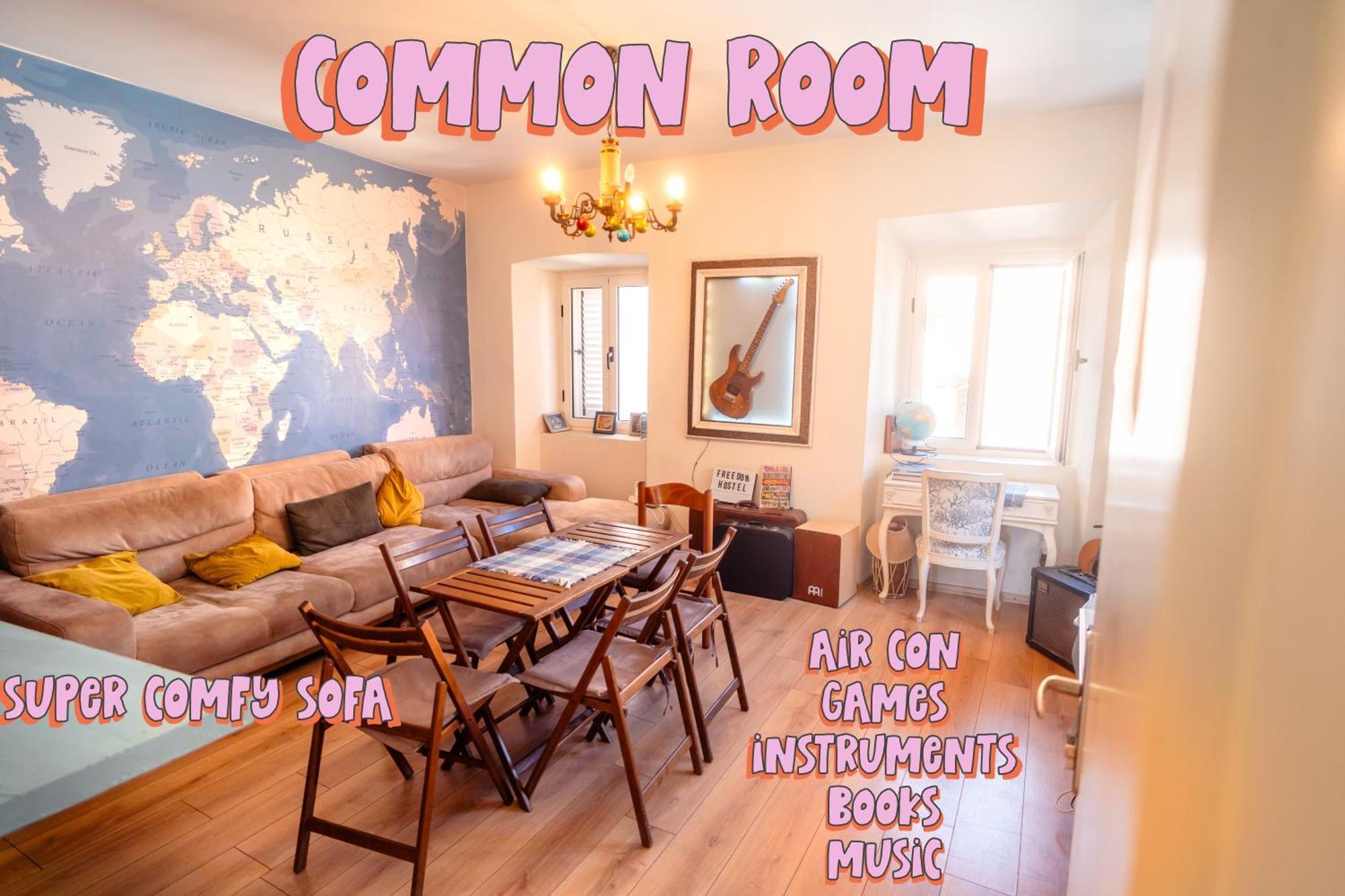 Freedom Hostel Budva Bagian luar foto